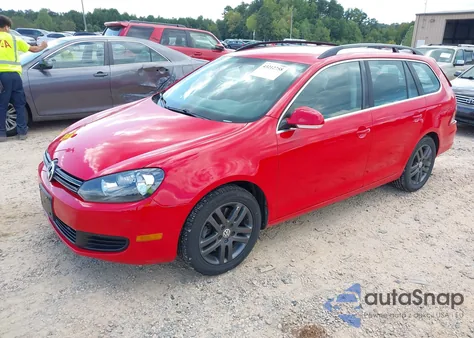 2013 Volkswagen Jetta Sportwagen 2.0L Tdi from USA, damaged, VIN 3VWPL7AJ7DM605509